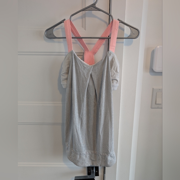 lululemon athletica Tops - Lululemon/Gray Top sz 4
